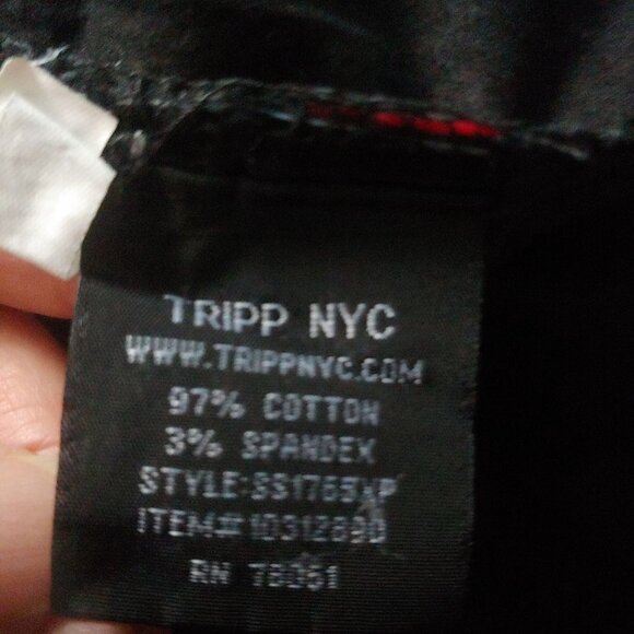 Tripp NYC Daang Goodman Skull Crossbones Whimsy Goth Grunge Dress Vampy - Picture 13 of 13